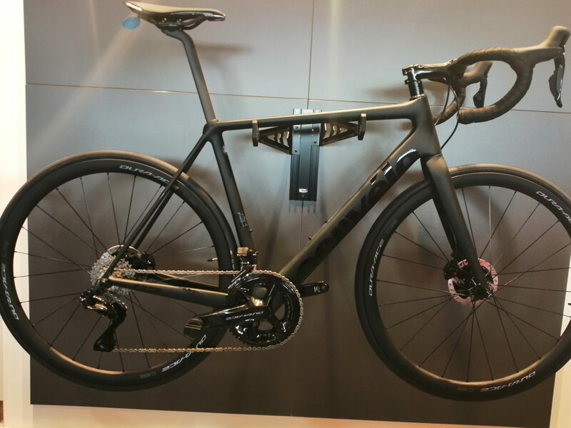 Bicicletta Cervelo R5 D DuraAce 2019 nera